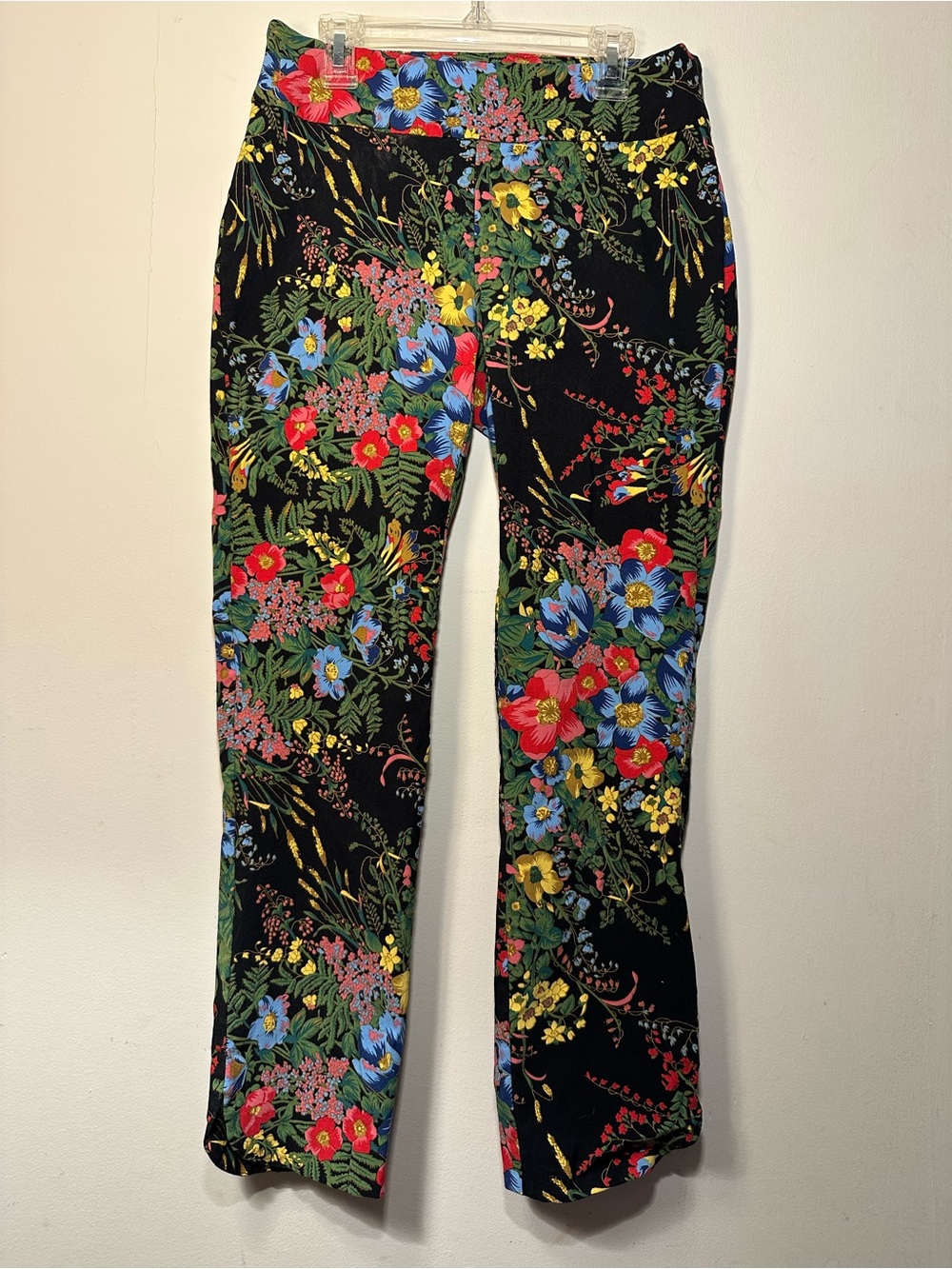 Soft Surroundings Floral Print Black Skinny Pants / Leggings